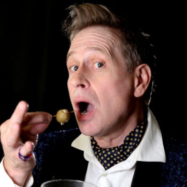 Scott_Thompson_Buddy-Cole_Olive_credit_Bruce_Smith_400x400